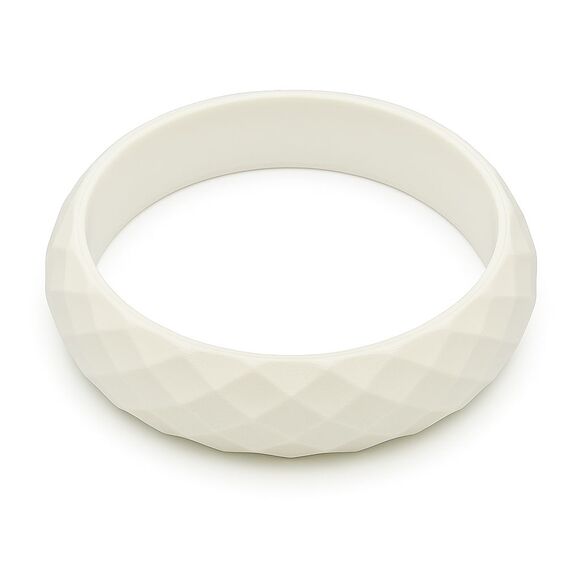 White Faceted Bangle Bracelet Geometric Diamond Pattern Plastic Minimalist 8.25" - Picture 1 of 16